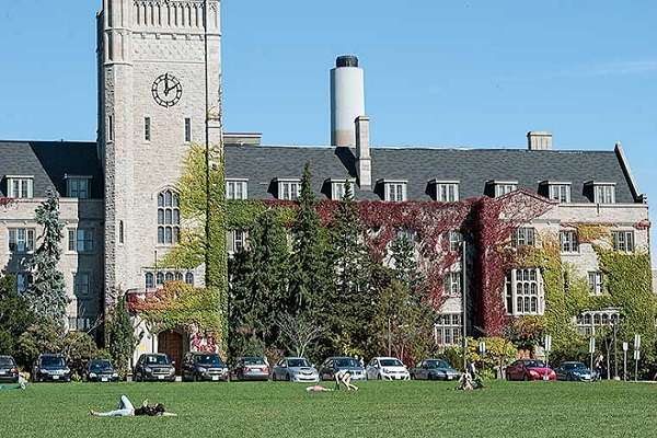 Ruth and Eber Pollard International Scholarship 2023 at University of Guelph in Canada